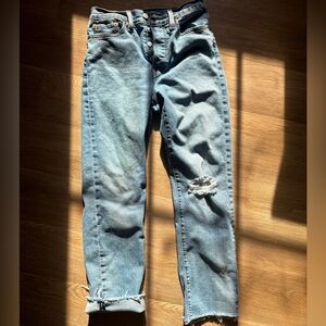 Levi’s Wedgie Straight Leg Stretchy Jeans